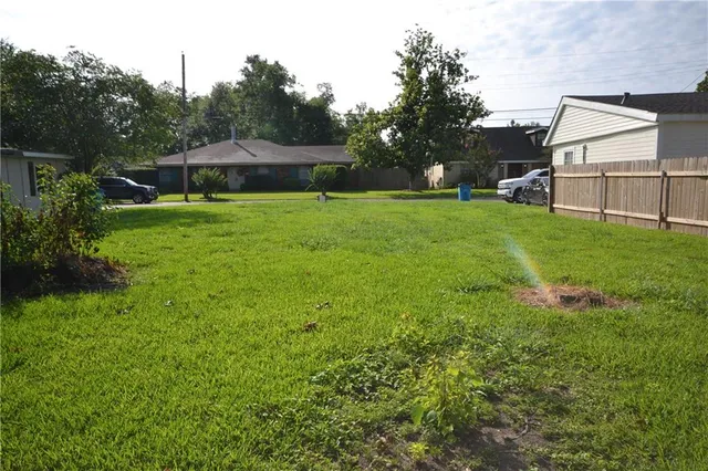 $79,000 | 247 Murray Hill Drive, Destrehan, LA 70047