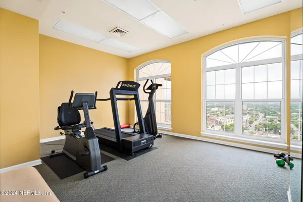 $5,500 | 400 East Bay Street, Unit 2206, Jacksonville, FL 32202