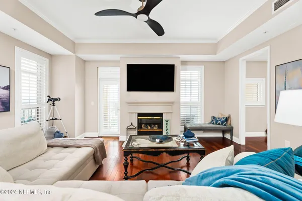 $5,500 | 400 East Bay Street, Unit 2206, Jacksonville, FL 32202