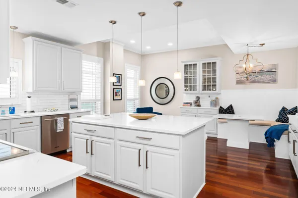 $5,500 | 400 East Bay Street, Unit 2206, Jacksonville, FL 32202