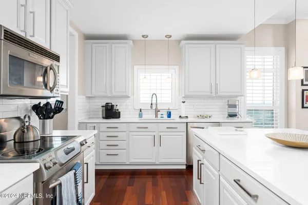 $5,500 | 400 East Bay Street, Unit 2206, Jacksonville, FL 32202