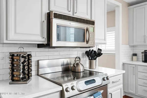 $5,500 | 400 East Bay Street, Unit 2206, Jacksonville, FL 32202