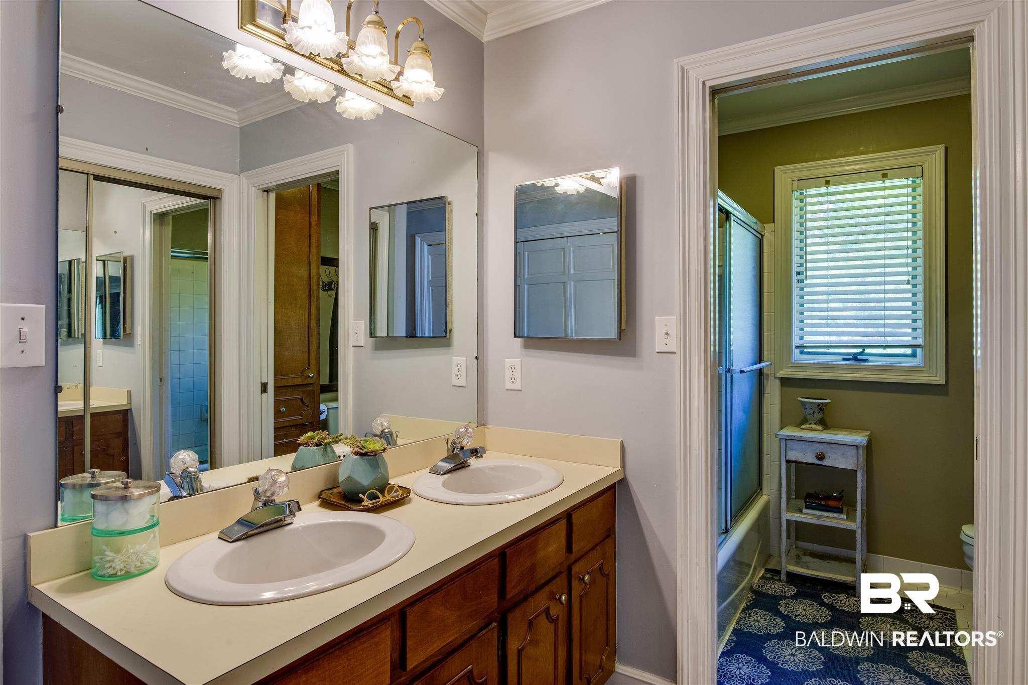 12303 County Road 1 Fairhope, AL 36532 - Photo 16 of 38 Master Vanity