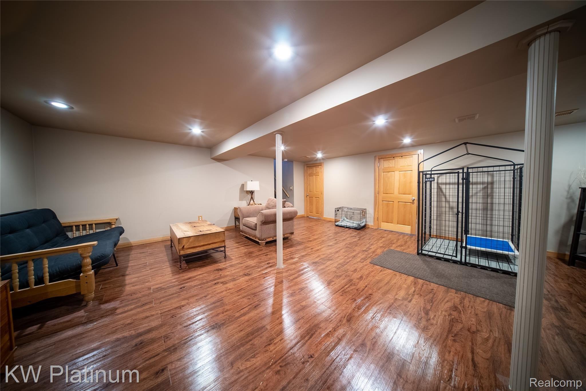 47392 Kathleen Road Macomb, MI 48044 - Photo 38 of 42 47392 Kathleen Rd-37.jpg