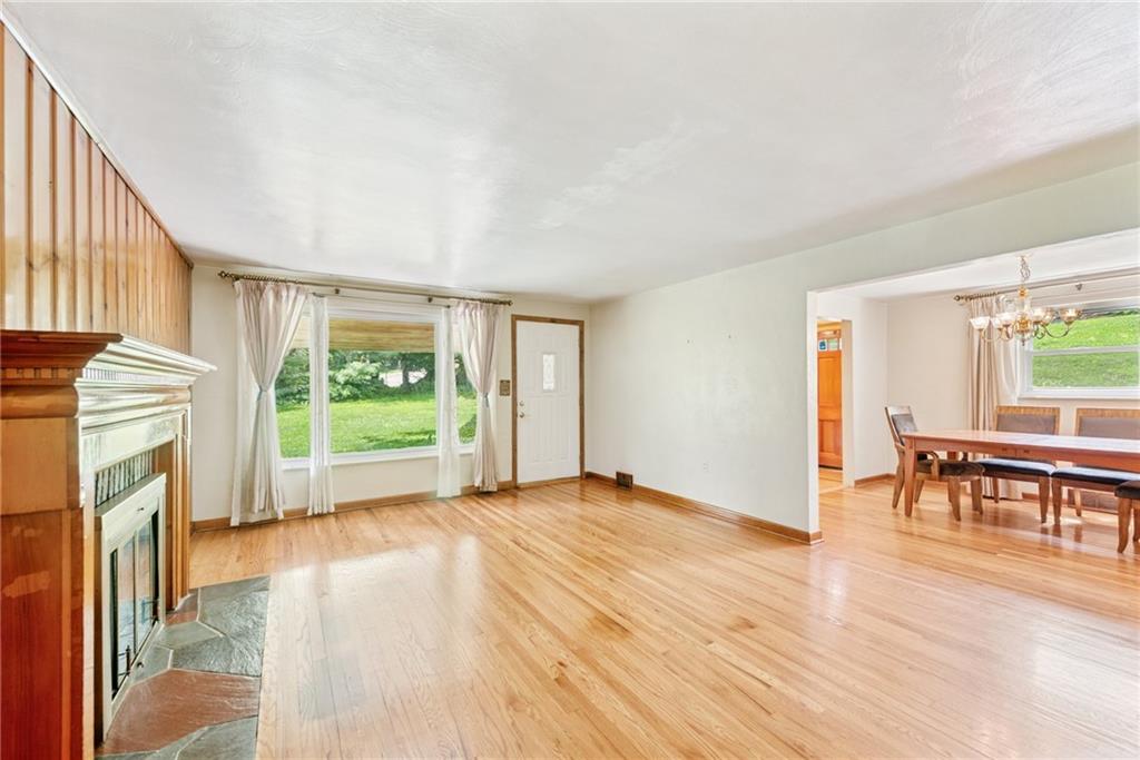 305 Beadling Road Pittsburgh, PA 15228 - Photo 1 of 41 Gallery Image 1