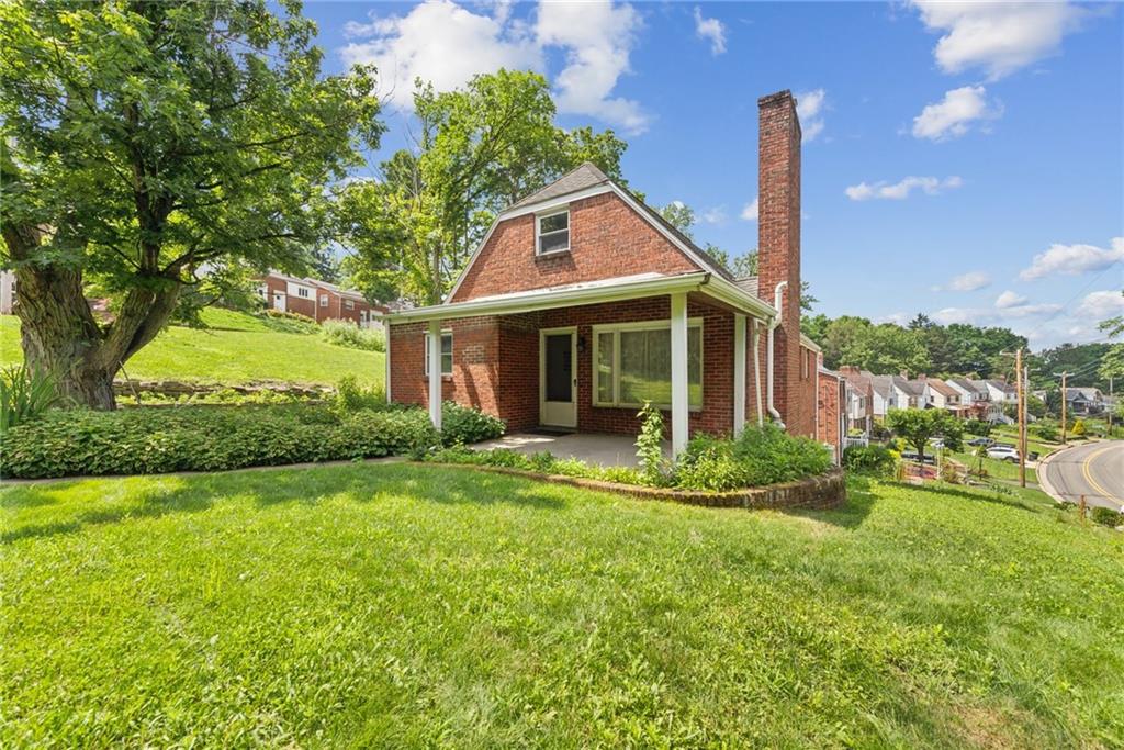 305 Beadling Road Pittsburgh, PA 15228 - Photo 2 of 41 Gallery Image 2