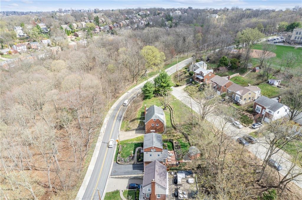 305 Beadling Road Pittsburgh, PA 15228 - Photo 38 of 41 Gallery Image 38