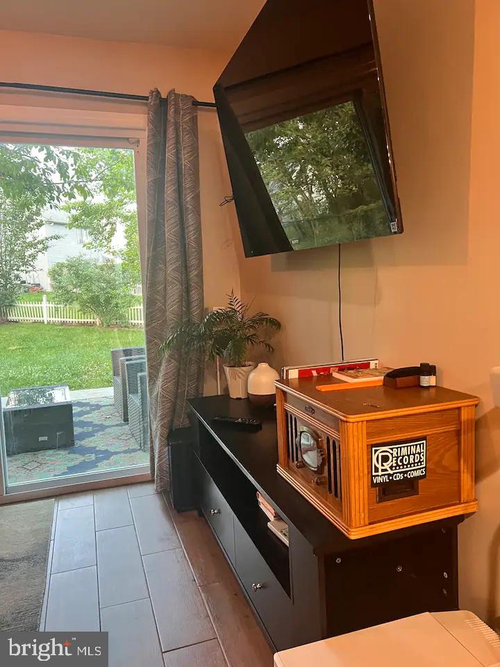 20 Hampton Gate Drive Sicklerville, NJ 08081 - Photo 5 of 14