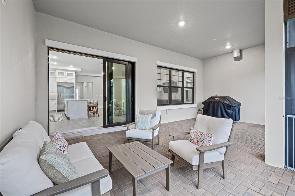 2632 Yellow Sundial Loop Ruskin, FL 33570 - Photo 40 of 52 a living room with furniture and a large window