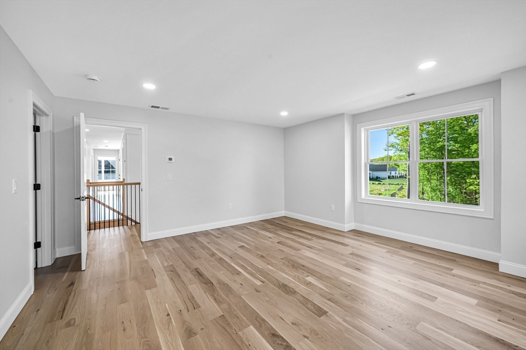 14 Balsam Hl Road Ludlow, MA 01056 - Photo 25 of 42