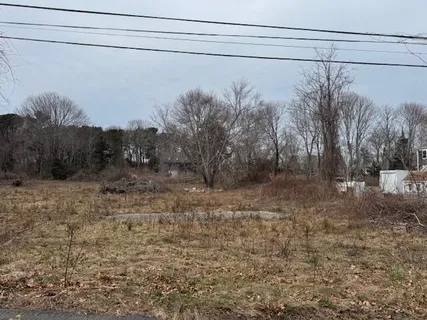 $250,000 | 27 White Cap Lane, West Barnstable, MA 02668