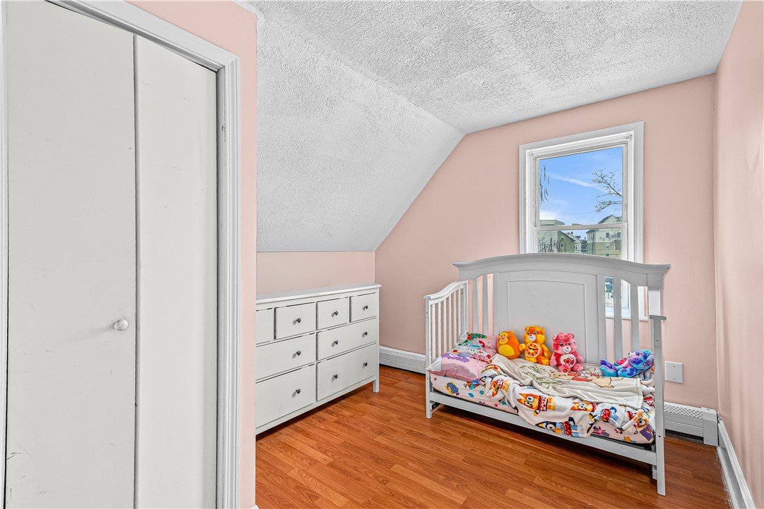 40 Calder Street Providence, RI 02907 - Photo 15 of 26