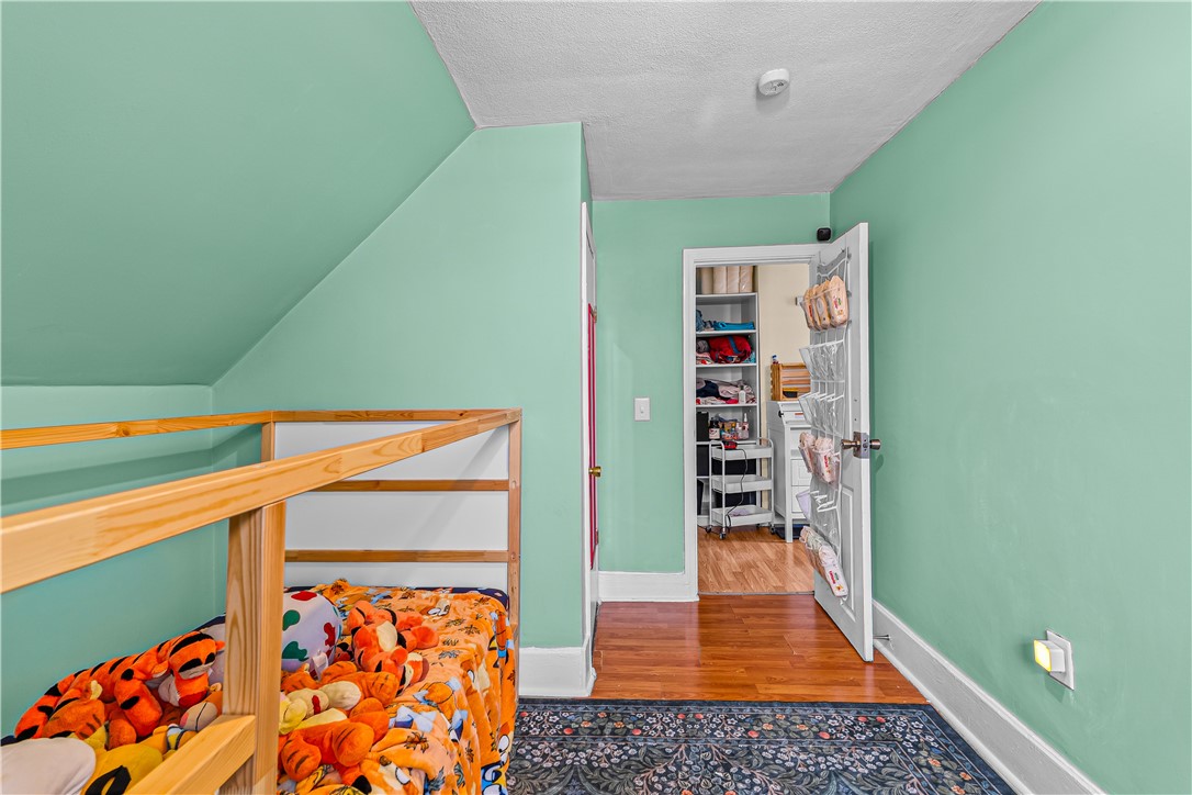 40 Calder Street Providence, RI 02907 - Photo 18 of 26