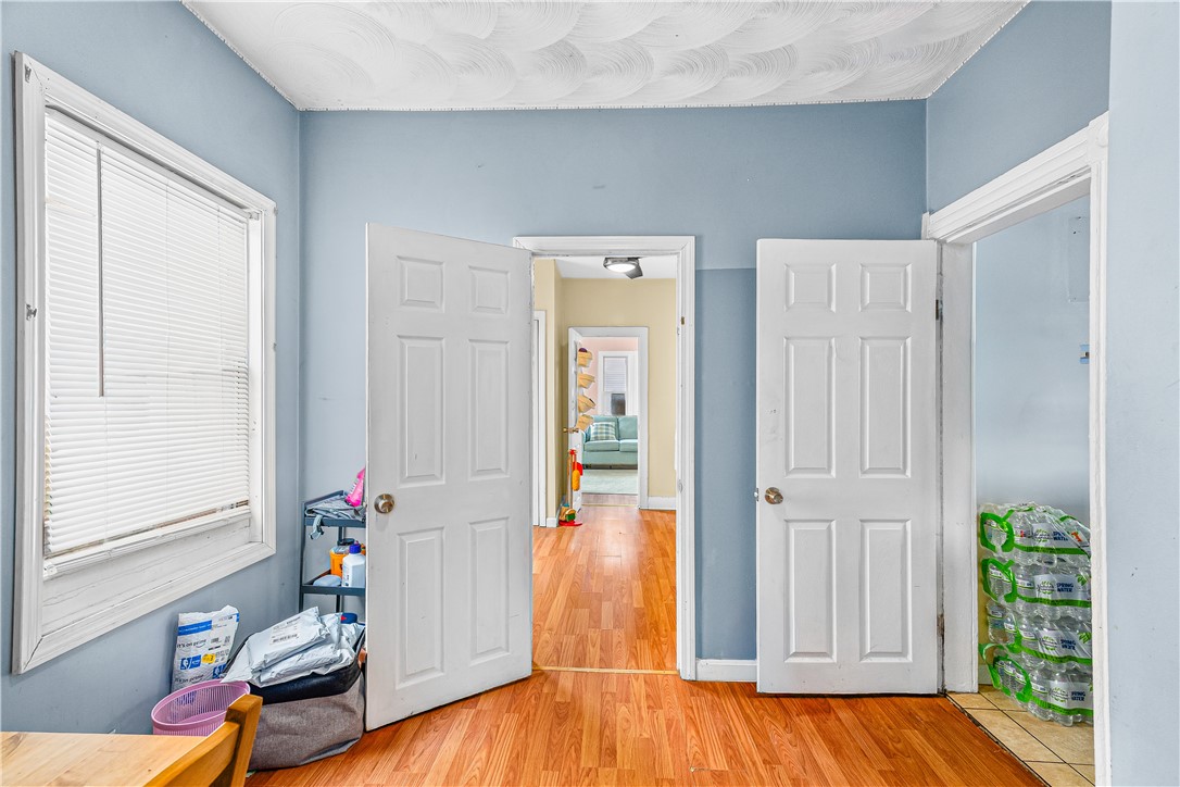 40 Calder Street Providence, RI 02907 - Photo 9 of 26