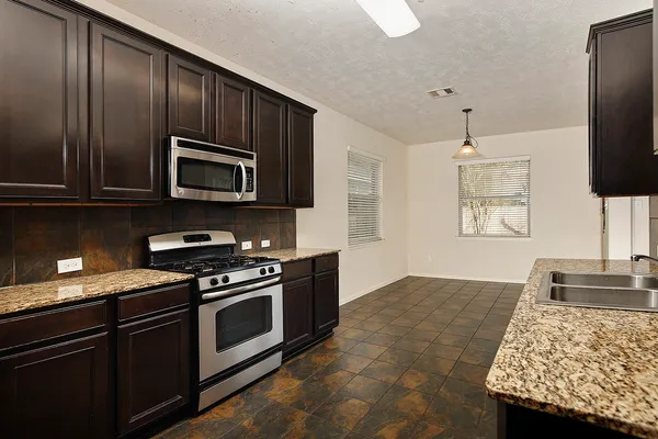 $2,000 | 5322 Ringneck Glen Drive, Spring, TX 77388