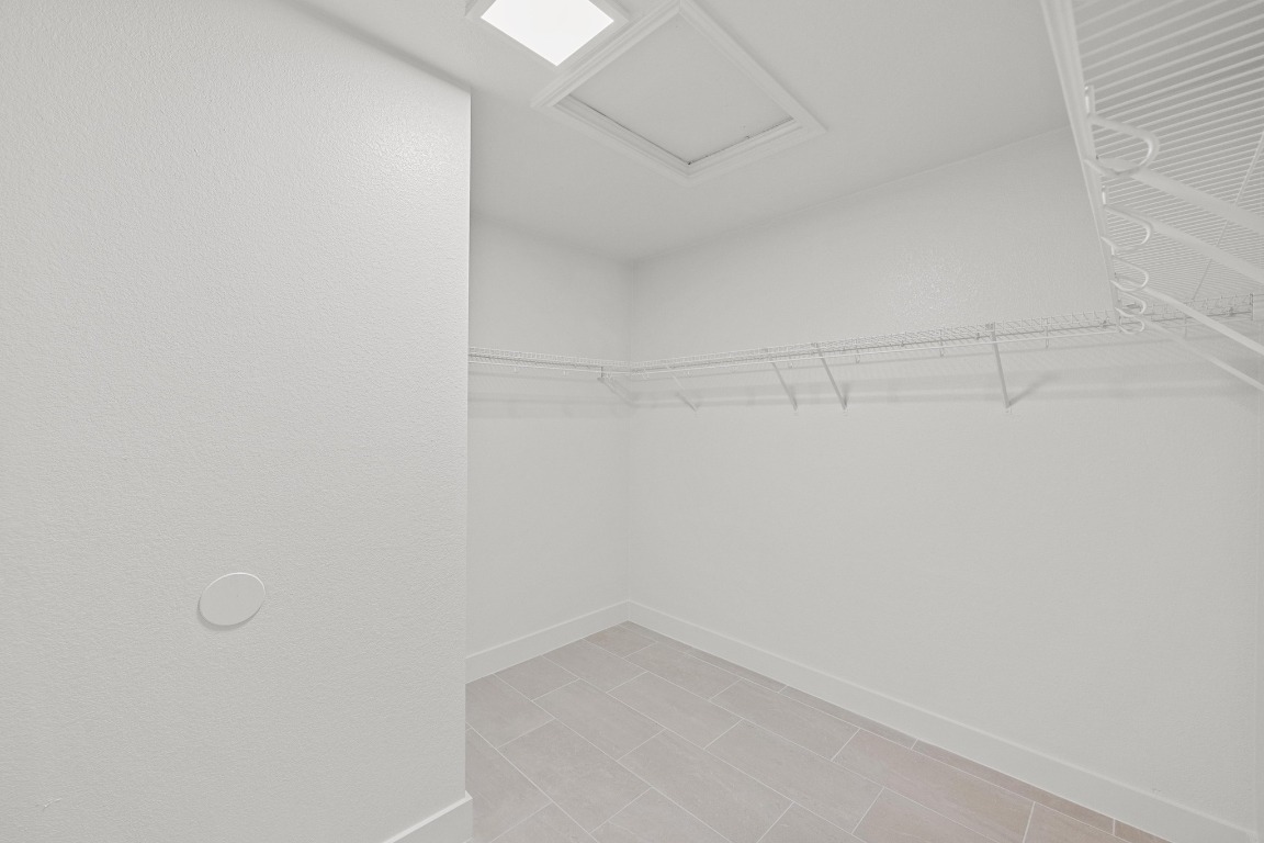 117 Waterloo Drive Kyle, TX 78640 - Photo 25 of 39 a view of a room