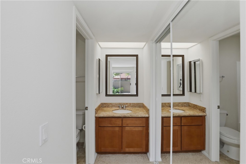 200 East Alessandro Boulevard, Unit 34 Riverside, CA 92508 - Photo 18 of 39 Bathroom #1