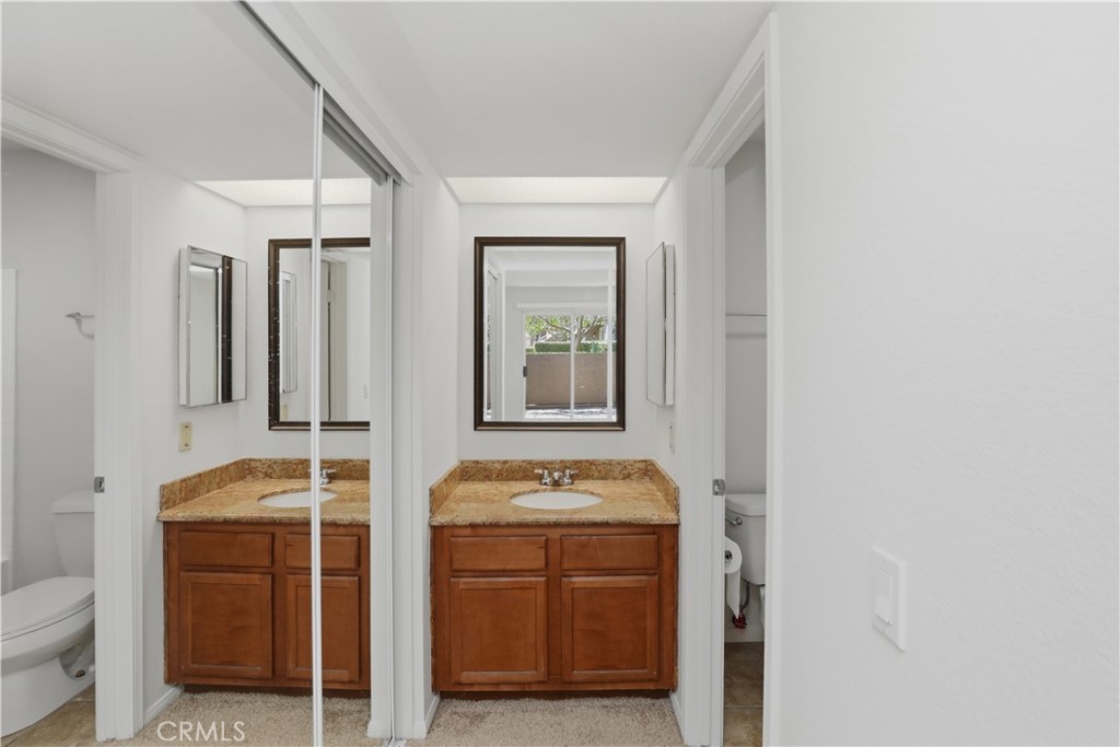 200 East Alessandro Boulevard, Unit 34 Riverside, CA 92508 - Photo 23 of 39 Bathroom #2