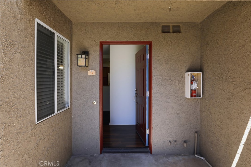 200 East Alessandro Boulevard, Unit 34 Riverside, CA 92508 - Photo 3 of 39 Front Entry