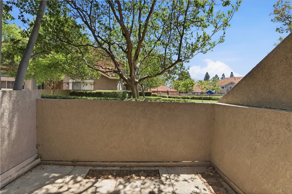 200 East Alessandro Boulevard, Unit 34 Riverside, CA 92508 - Photo 31 of 39 Back of Home