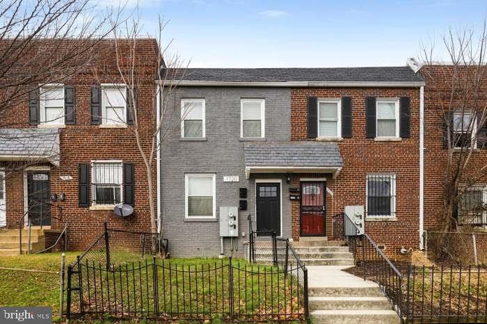 1720 H Street Northeast, Unit A Washington, DC 20002 - Photo 18 of 31 Charming urban duplex with curb appeal.