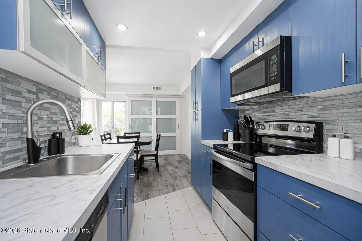 5 Windham Loop, Unit 1D Staten Island, NY 10314 - Photo 4 of 14 kitchen