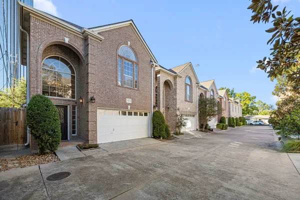 $3,500 | 4757 West Alabama Street, Houston, TX 77027