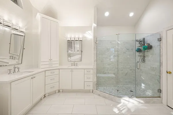 $3,500 | 4757 West Alabama Street, Houston, TX 77027