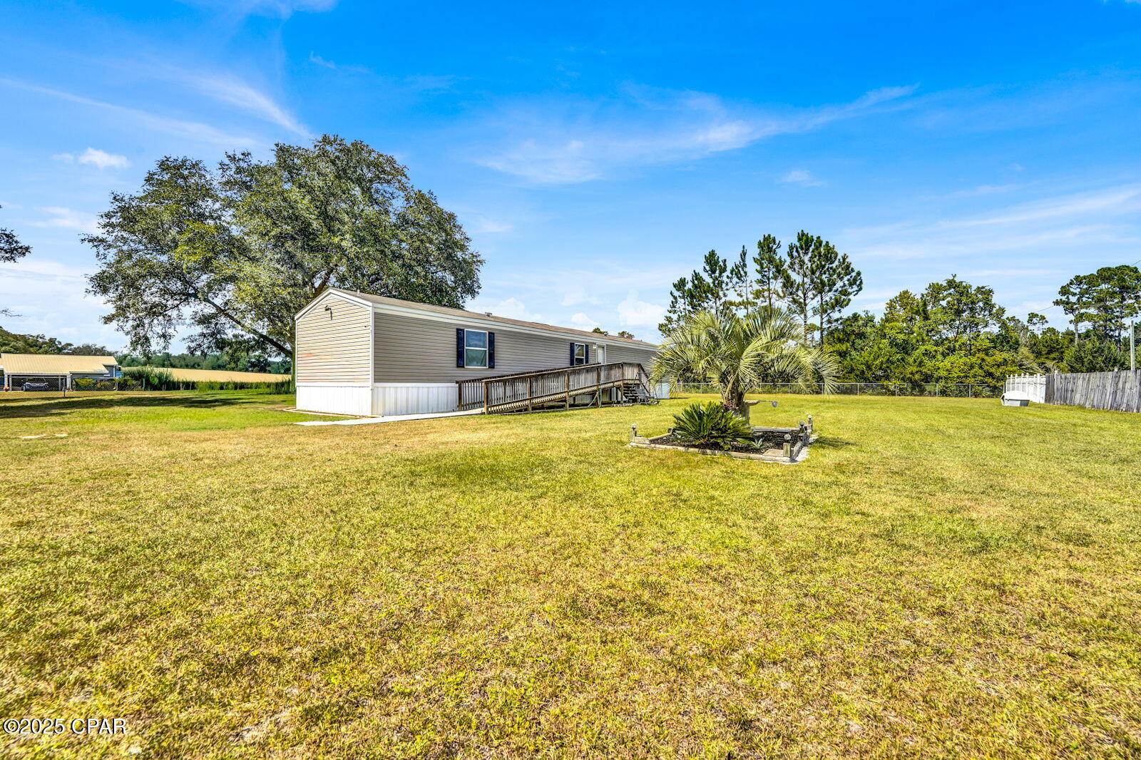 2764 Carter Circle Chipley, FL 32428 - Photo 2 of 41