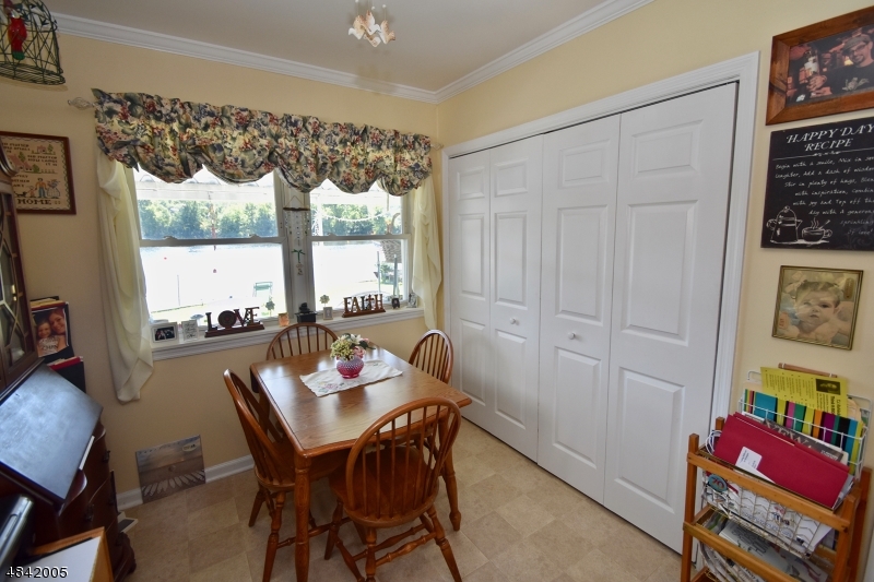 114 West Shore Road Denville, NJ 07834 - Photo 4 of 16