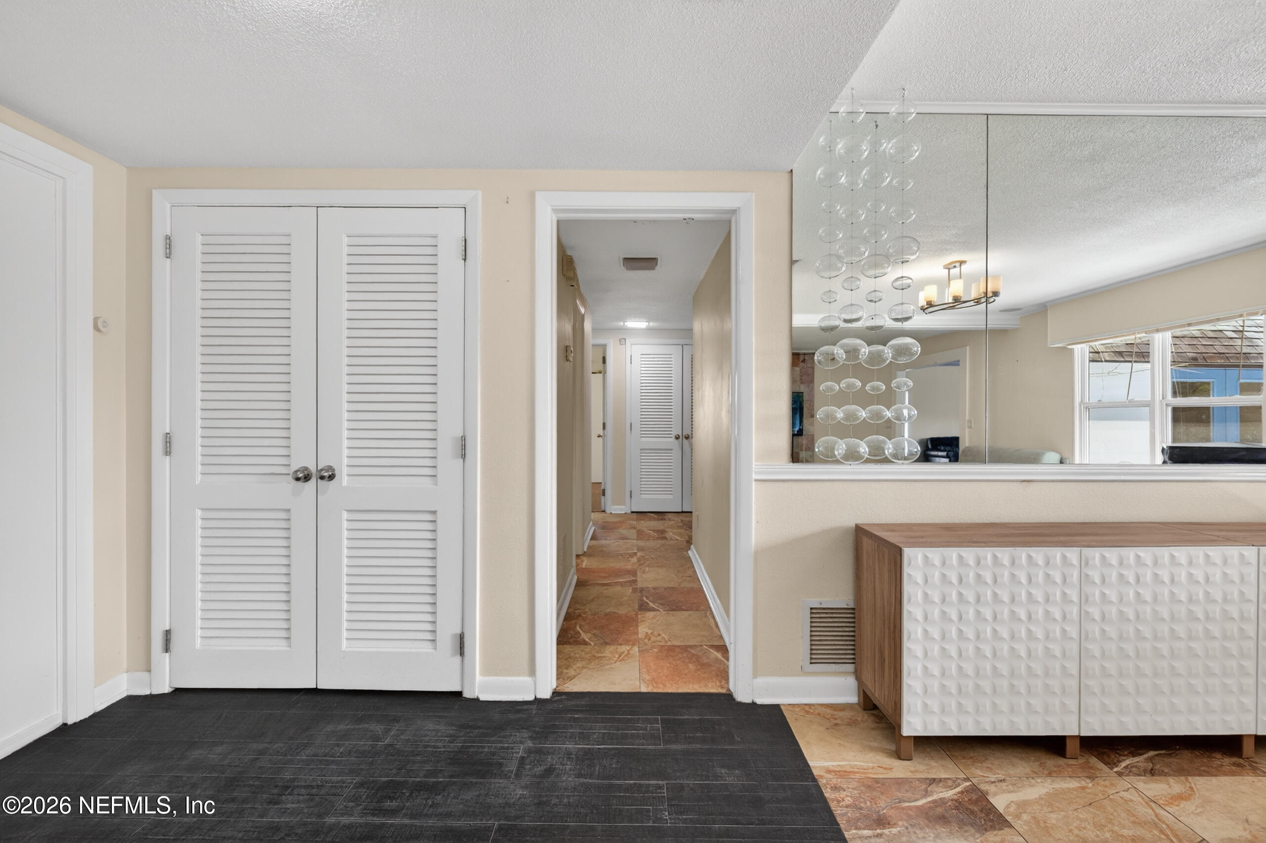 7843 Holiday Road South Jacksonville, FL 32216 - Photo 4 of 26 4D2A6445