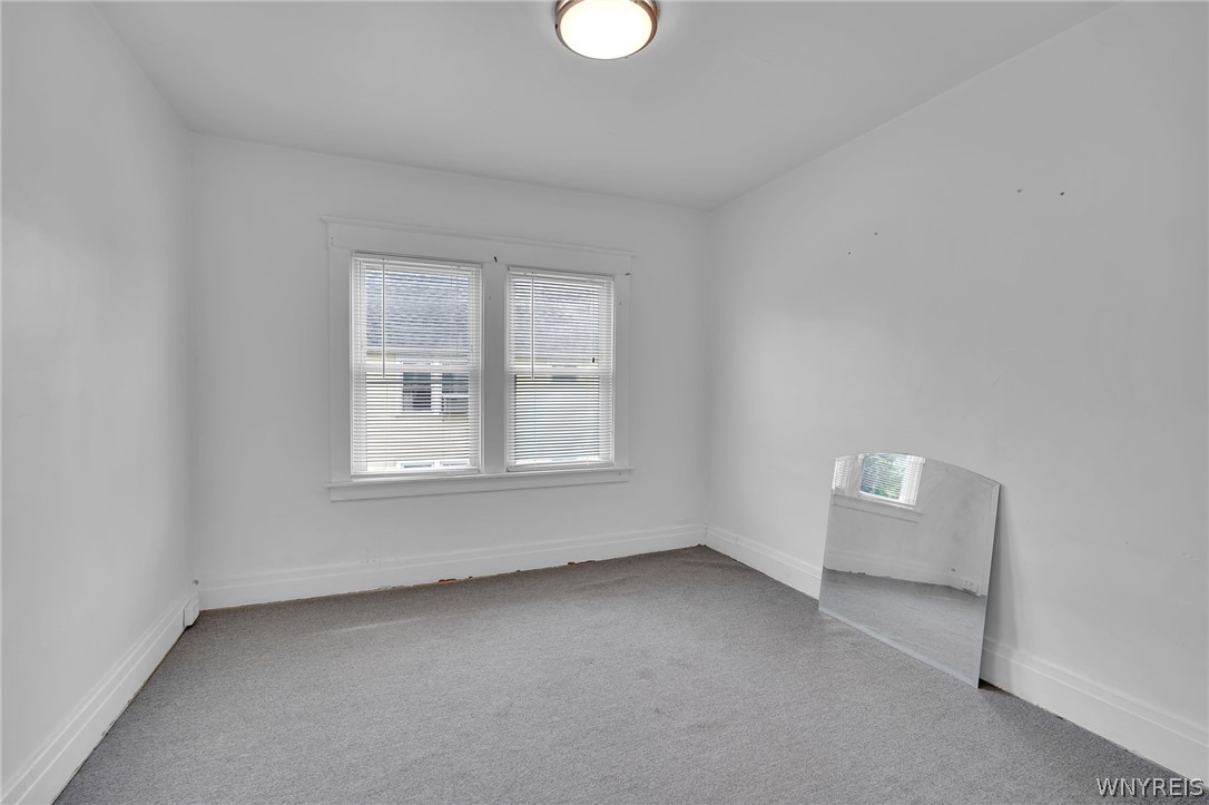239 Roesch Avenue Buffalo, NY 14207 - Photo 31 of 45