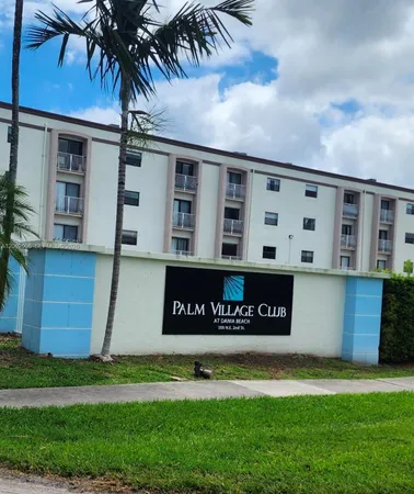 $1,950 | 500 Northeast 2nd Street, Unit 213, Dania Beach, FL 33004