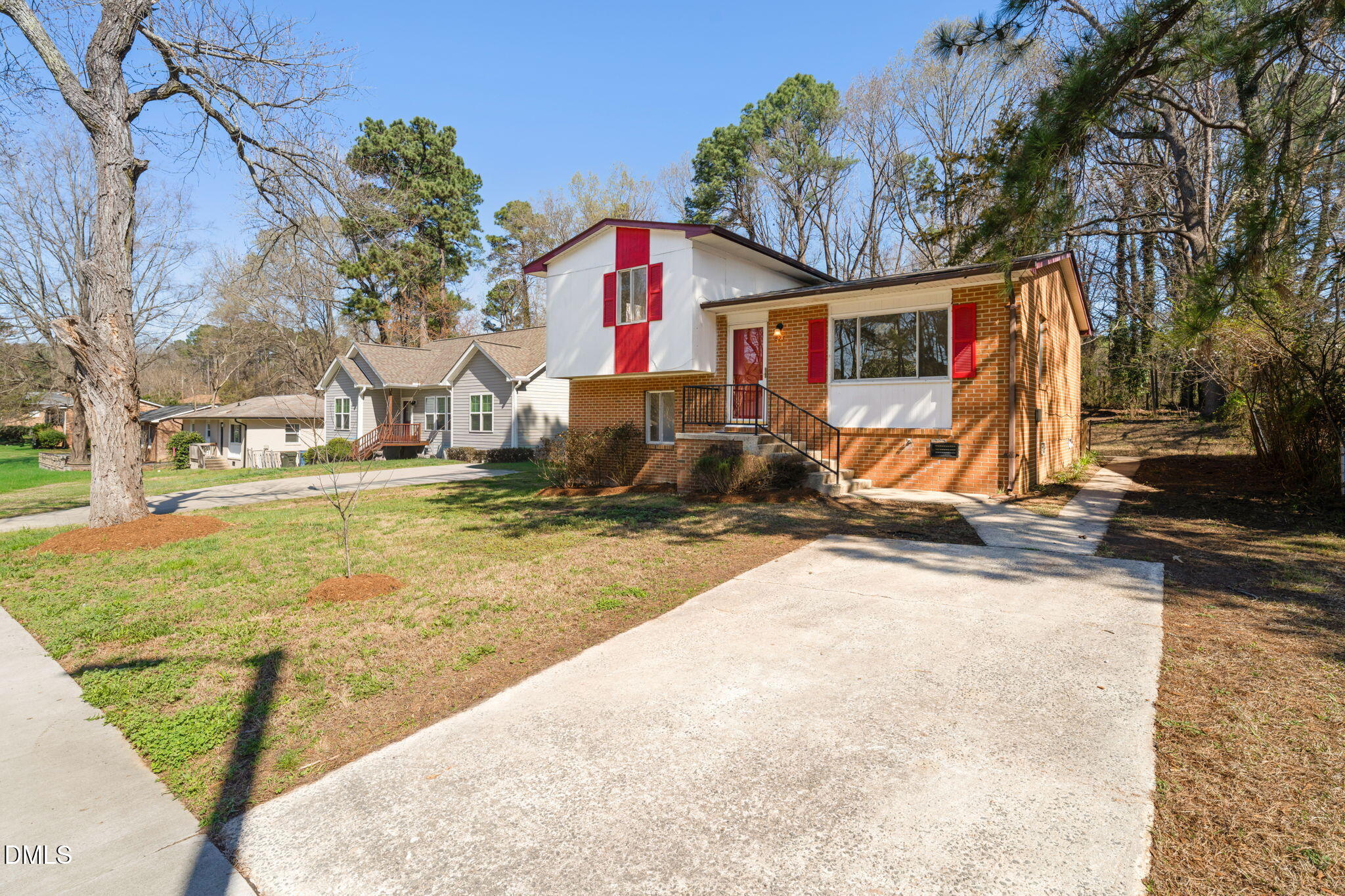 825 Waring Street Durham, NC 27704 - Photo 3 of 24 2-web-or-mls-untitled-3