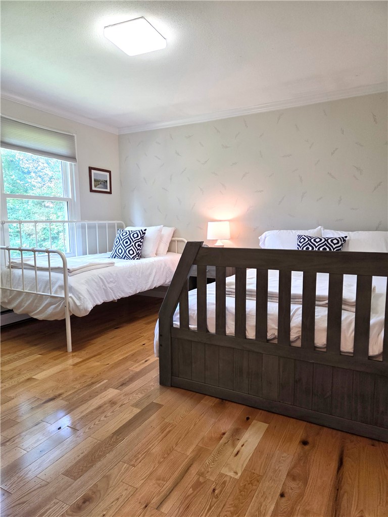 46 Steamboat Street Jamestown, RI 02835 - Photo 15 of 23 Full + Twin Sleeps 3