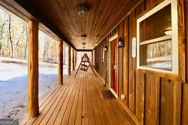 a view of an entryway