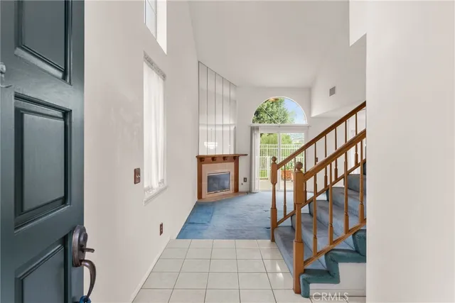 a view of entryway and hall