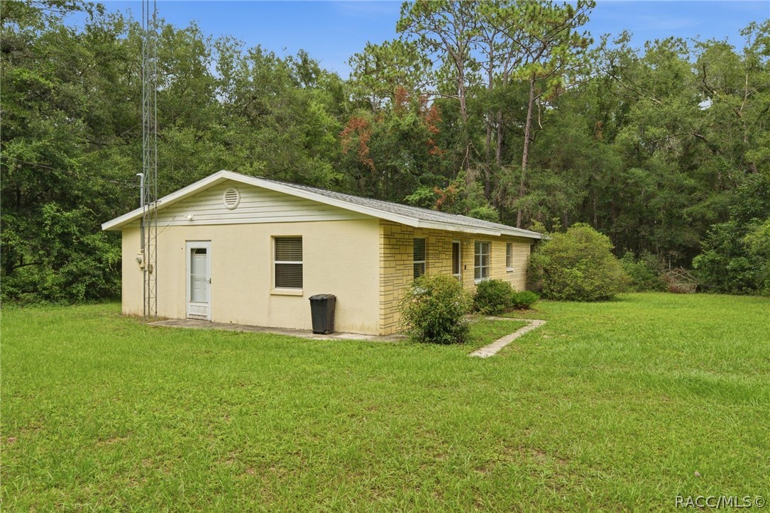 9955 South Forestline Avenue Inverness, FL 34452 - Photo 2 of 47