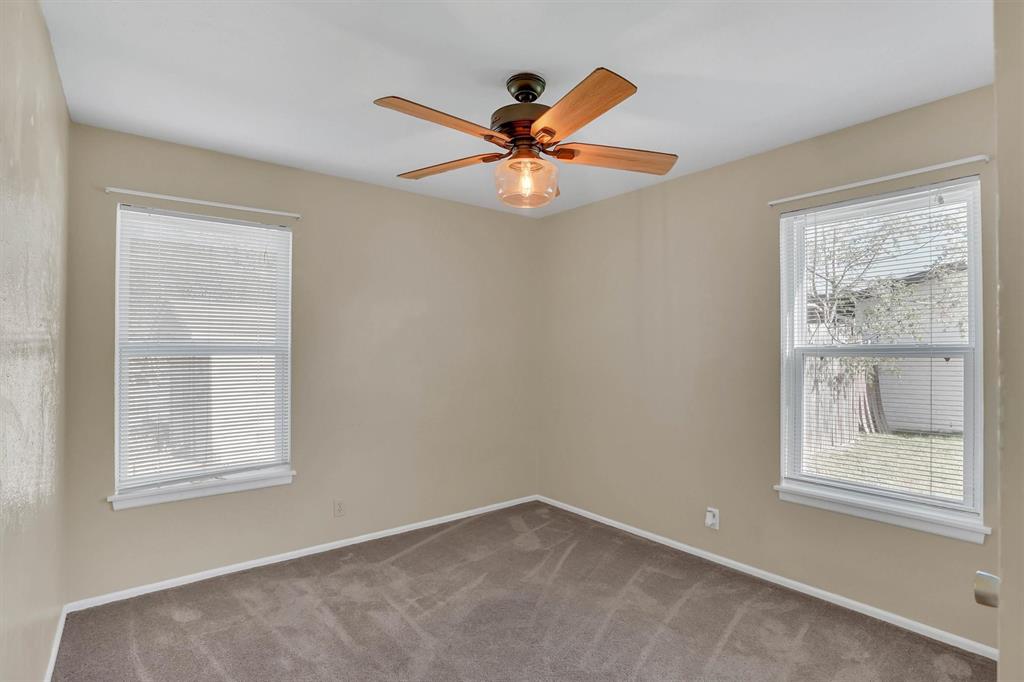 412 Fleming Drive Hurst, TX 76053 - Photo 15 of 24