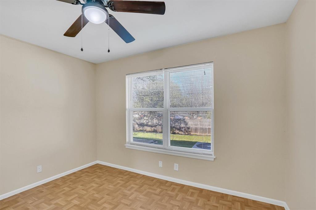 412 Fleming Drive Hurst, TX 76053 - Photo 18 of 24