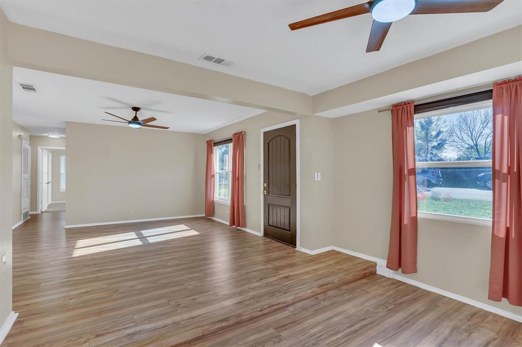 412 Fleming Drive Hurst, TX 76053 - Photo 8 of 24