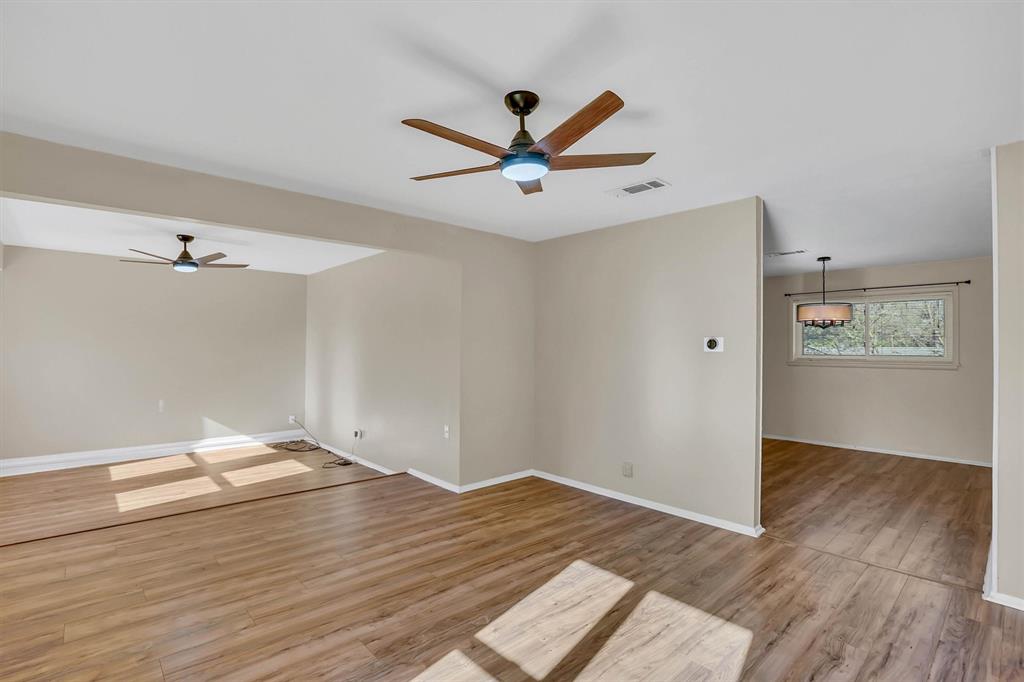 412 Fleming Drive Hurst, TX 76053 - Photo 10 of 24