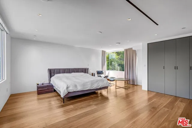 $29,500 | 9400 Readcrest Drive, Beverly Hills, CA 90210