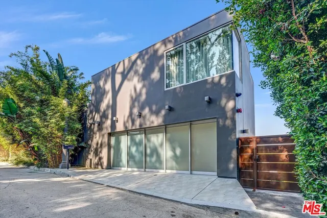 $29,500 | 9400 Readcrest Drive, Beverly Hills, CA 90210