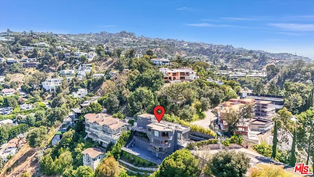 $29,500 | 9400 Readcrest Drive, Beverly Hills, CA 90210