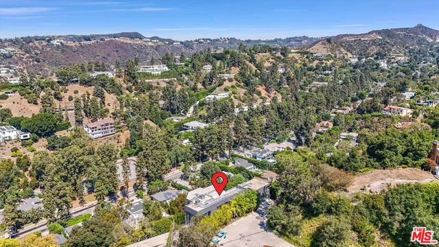 $29,500 | 9400 Readcrest Drive, Beverly Hills, CA 90210