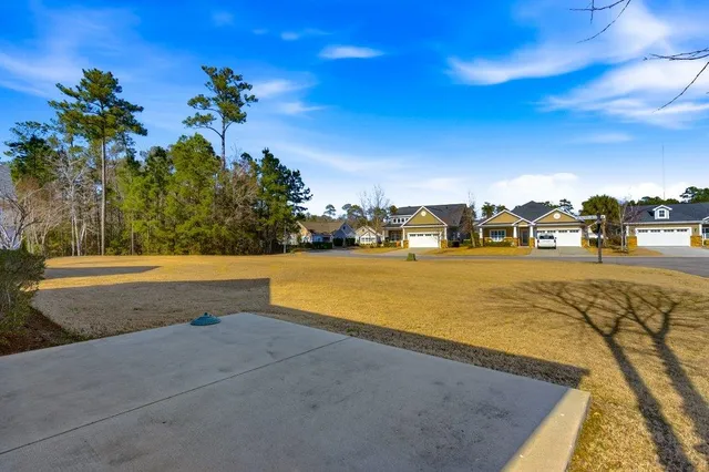 $435,000 | 600 Elmwood Circle, Murrells Inlet, SC 29576