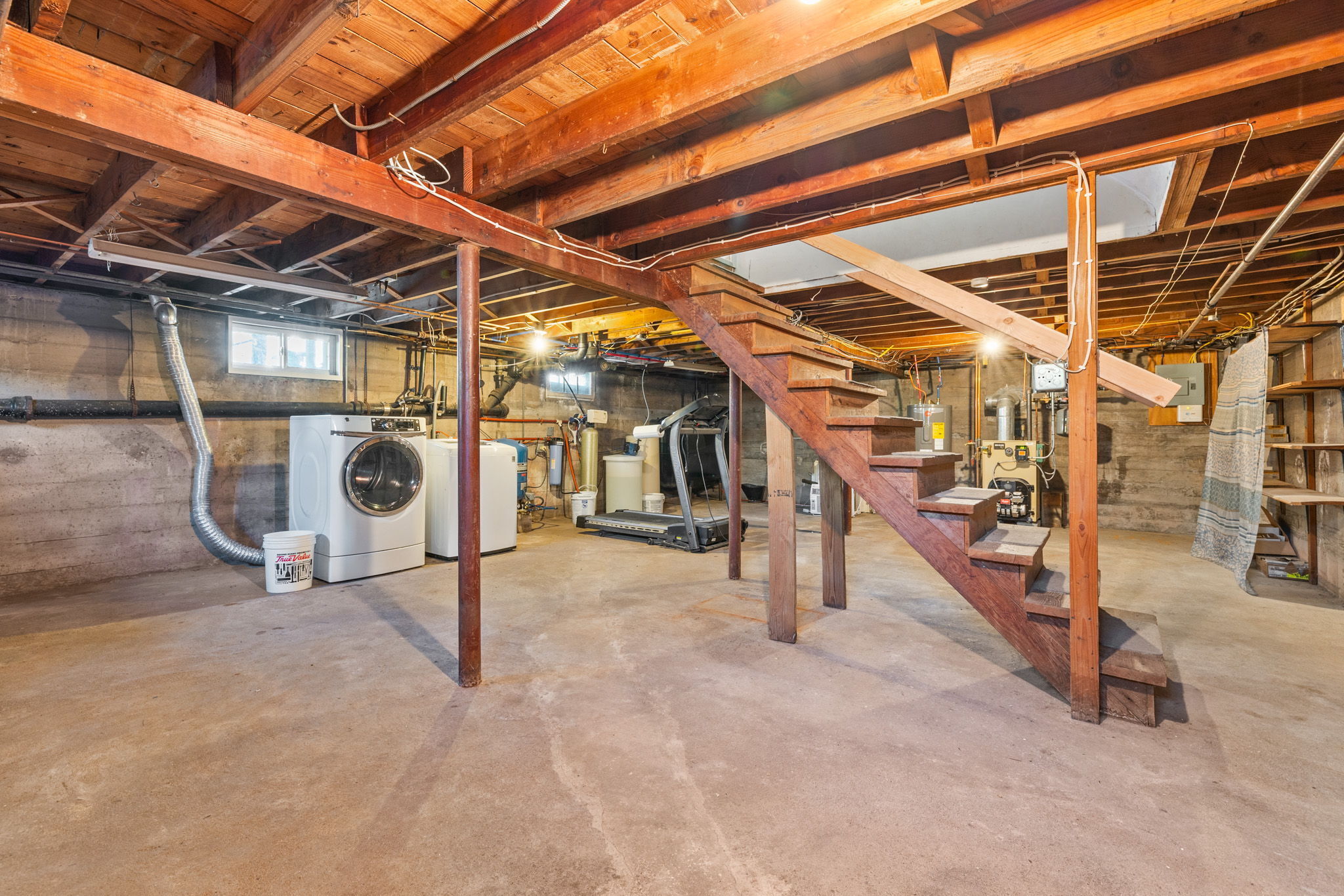 105 Cidermill Road Bolton, CT 06043 - Photo 27 of 36