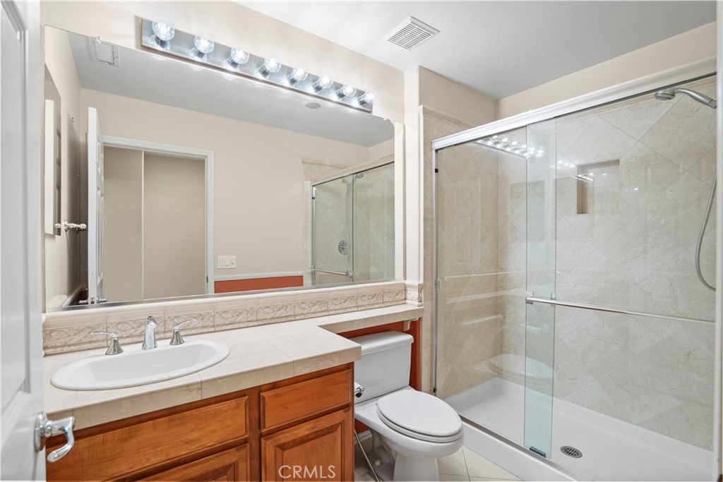 20600 Vercelli Way Porter Ranch, CA 91326 - Photo 17 of 51