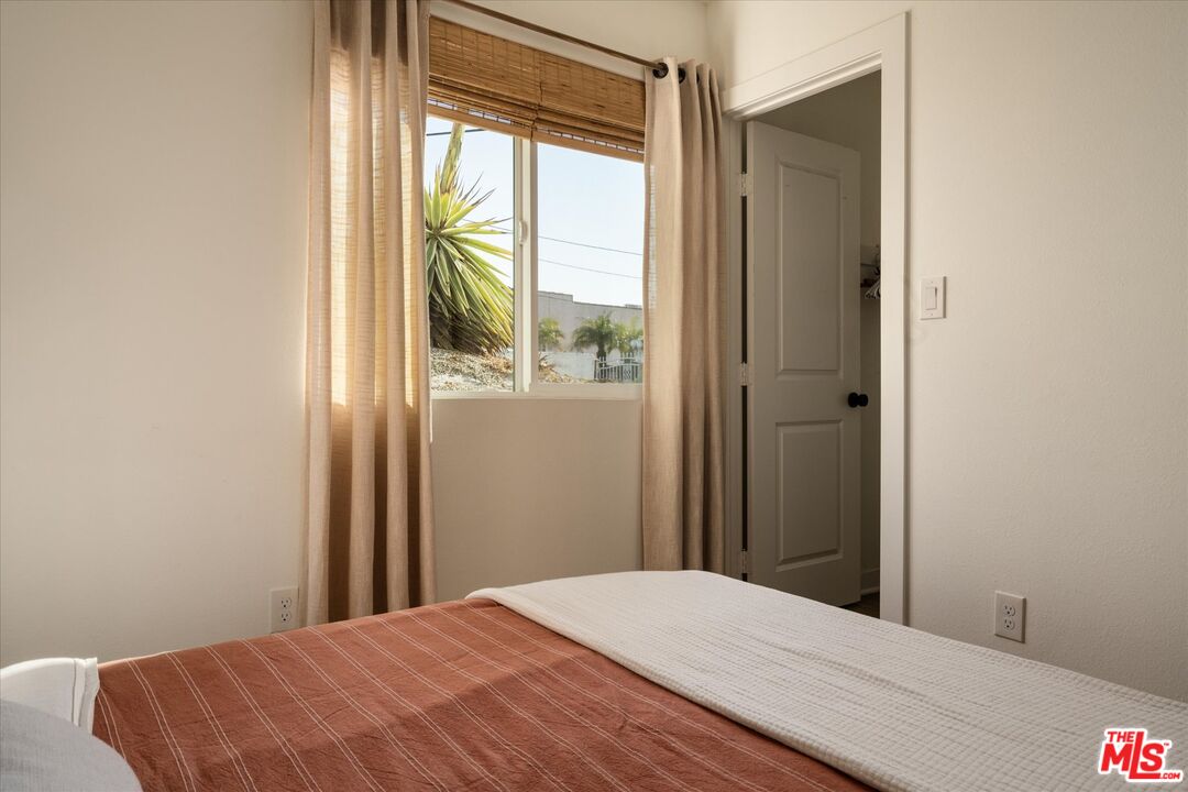 830 North Ave 51 Los Angeles, CA 90042 - Photo 11 of 38